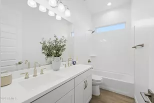 21718 N 58th St, Phoenix, AZ 85054 - Photo 14