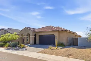21718 N 58th St, Phoenix, AZ 85054 - Photo 2