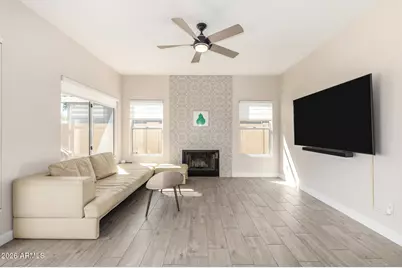 4643 E Michelle Drive, Phoenix, AZ 85032 - Photo 12