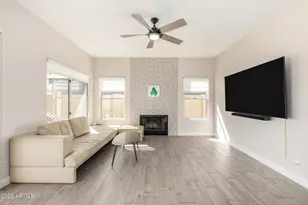 4643 E Michelle Dr, Phoenix, AZ 85032 - Photo 12