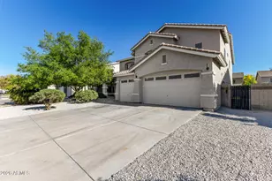 863 E Megan Dr, San Tan Valley, AZ 85140 - Photo 2