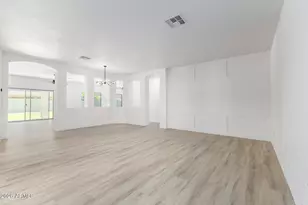 863 E Megan Dr, San Tan Valley, AZ 85140 - Photo 12