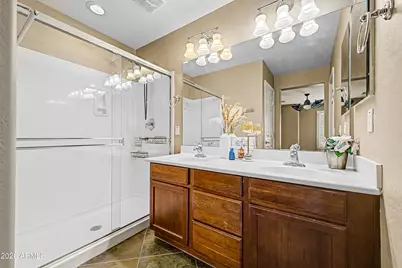 26329 N Babbling Brook Drive, Phoenix, AZ 85083 - Photo 22