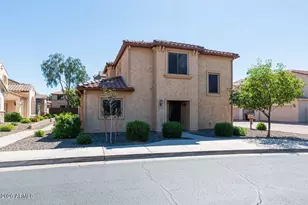 26329 N Babbling Brook Dr, Phoenix, AZ 85083 - Photo 2