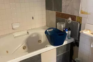 3401 W St Moritz Ln, Phoenix, AZ 85053 - Photo 6