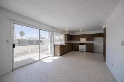 8821 W Sahuaro Drive, Peoria, AZ 85345 - Photo 8