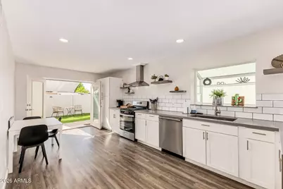 231 Laguna Drive E, Litchfield Park, AZ 85340 - Photo 14