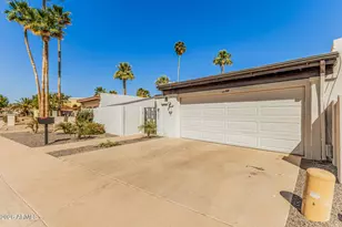 231 Laguna Dr E, Litchfield Park, AZ 85340 - Photo 2