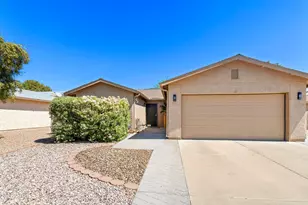 26613 S Eastlake Dr, Sun Lakes, AZ 85248 - Photo 2