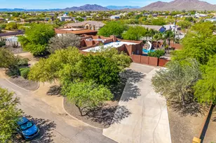 2324 E La Verna Way, Phoenix, AZ 85086 - Photo 68