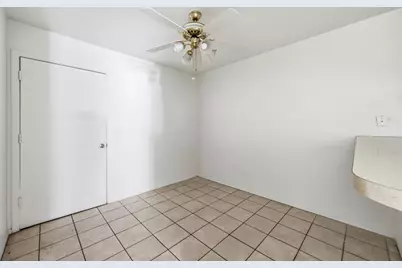 559 S Lesueur Street #3, Mesa, AZ 85204 - Photo 10