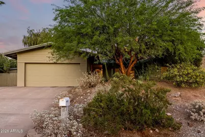 7657 N 22nd Street, Phoenix, AZ 85020 - Photo 2