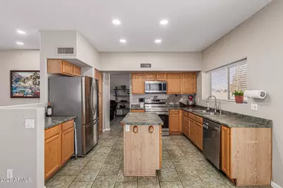 220 W Verano Place, Gilbert, AZ 85233 - Photo 12