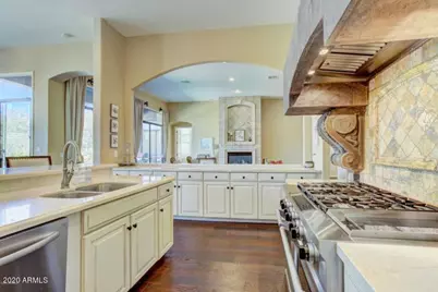 8010 E Wingspan, Scottsdale, AZ 85255 - Photo 4