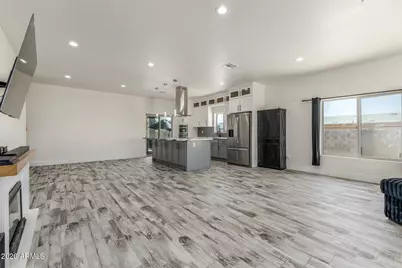 12459 W Lobo Drive, Arizona City, AZ 85123 - Photo 10