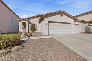 15518 N 170th Ln, Surprise, AZ 85388 - Photo 2