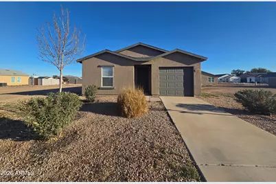 9364 W Oneida Drive, Arizona City, AZ 85123 - Photo 1
