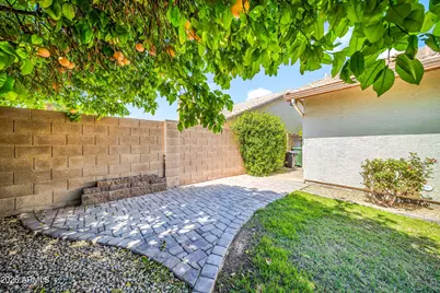 5939 W Calle Lejos --, Glendale, AZ 85310 - Photo 38