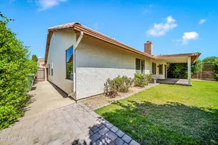 5939 W Calle Lejos, Glendale, AZ 85310 - Photo 36