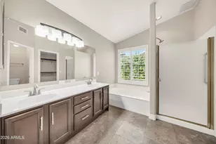 5939 W Calle Lejos, Glendale, AZ 85310 - Photo 22