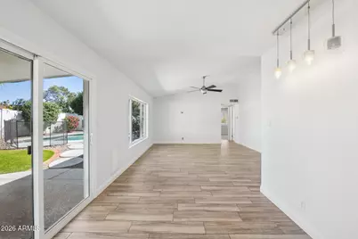 9380 E Kalil Drive, Scottsdale, AZ 85260 - Photo 12