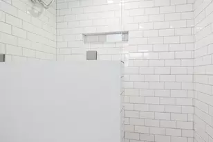 9380 E Kalil Dr, Scottsdale, AZ 85260 - Photo 18