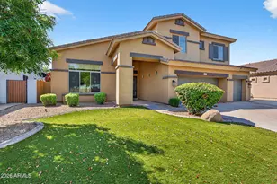 781 E Capricorn Way, Chandler, AZ 85249 - Photo 2