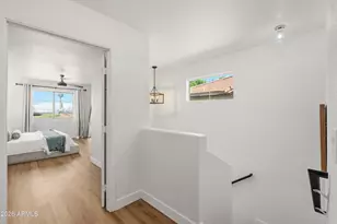 4010 E Melinda Ln, Phoenix, AZ 85050 - Photo 12