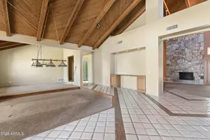 9814 N 53rd Pl, Paradise Valley, AZ 85253 - Photo 10