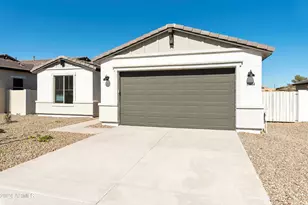 15664 W Mercer Ln, Surprise, AZ 85379 - Photo 2