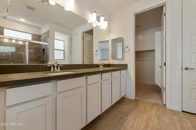 15664 W Mercer Lane, Surprise, AZ 85379 - Photo 22