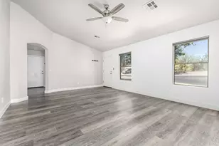 993 S 239th Dr, Buckeye, AZ 85326 - Photo 10