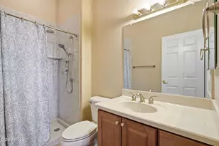 17182 W Gable End Ln, Surprise, AZ 85387 - Photo 32