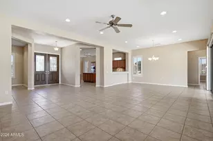 17182 W Gable End Ln, Surprise, AZ 85387 - Photo 10