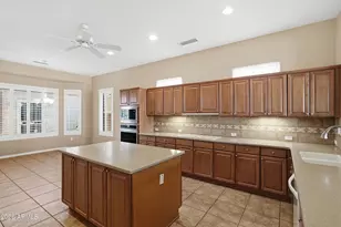 17182 W Gable End Ln, Surprise, AZ 85387 - Photo 16