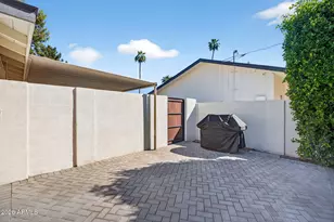 531 W Stella Ln, Phoenix, AZ 85013 - Photo 44