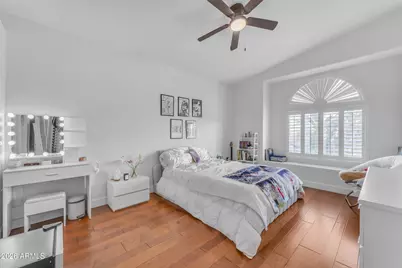 1916 E Claire Drive, Phoenix, AZ 85022 - Photo 36