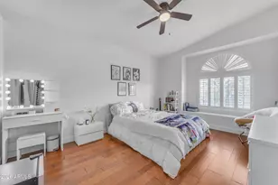 1916 E Claire Dr, Phoenix, AZ 85022 - Photo 36