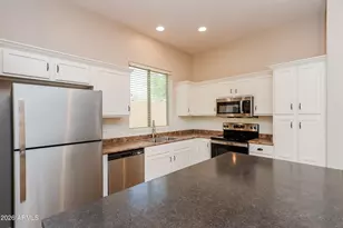 3581 W Belle Ave, San Tan Valley, AZ 85144 - Photo 10