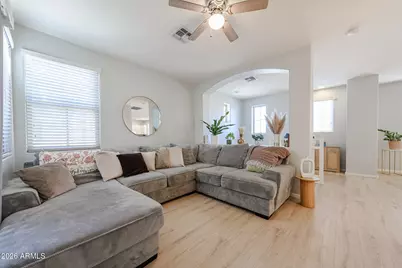 1634 N 77th Glen, Phoenix, AZ 85035 - Photo 8