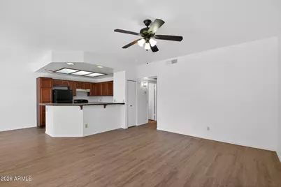 11666 N 28th Drive #Unit 143, Phoenix, AZ 85029 - Photo 4