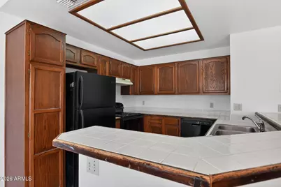 11666 N 28th Drive #Unit 143, Phoenix, AZ 85029 - Photo 6