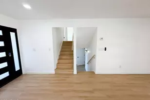 5524 N 39th Ave, Phoenix, AZ 85019 - Photo 18