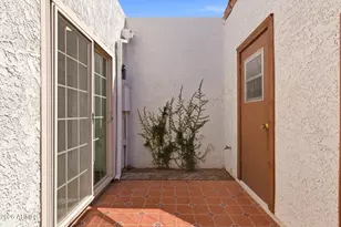 5142 E Edgemont Ave, Phoenix, AZ 85008 - Photo 18