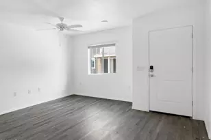 12570 N Cotton Ln, Surprise, AZ 85388 - Photo 14