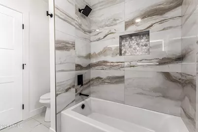 1913 N 22nd Place, Phoenix, AZ 85006 - Photo 14