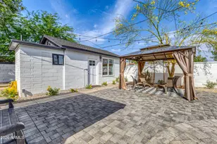 1913 N 22nd Pl, Phoenix, AZ 85006 - Photo 38