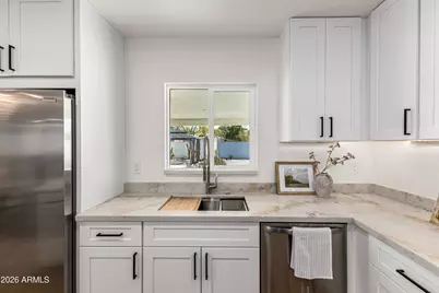 1913 N 22nd Place, Phoenix, AZ 85006 - Photo 10