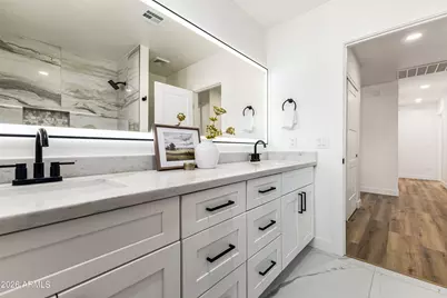 1913 N 22nd Place, Phoenix, AZ 85006 - Photo 4