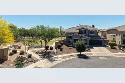 8751 W Nicolet Avenue, Glendale, AZ 85305 - Photo 1